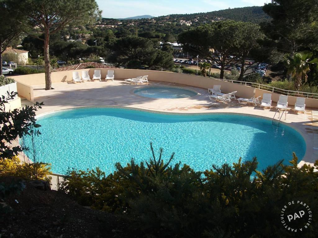 Appartement T2 : Jardin, Piscine, Parking à Sainte-Maxime Esterno foto
