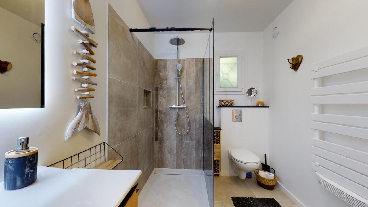 Appartement T2 : Jardin, Piscine, Parking à Sainte-Maxime Esterno foto